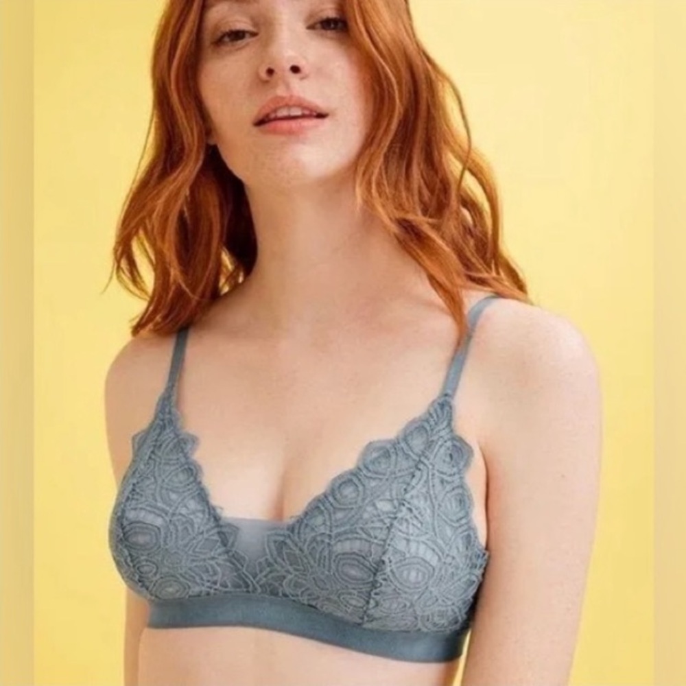 Third Love NWT Boho Lace Triangle Bralette in Grey Mist Sz L Coquette Feminine